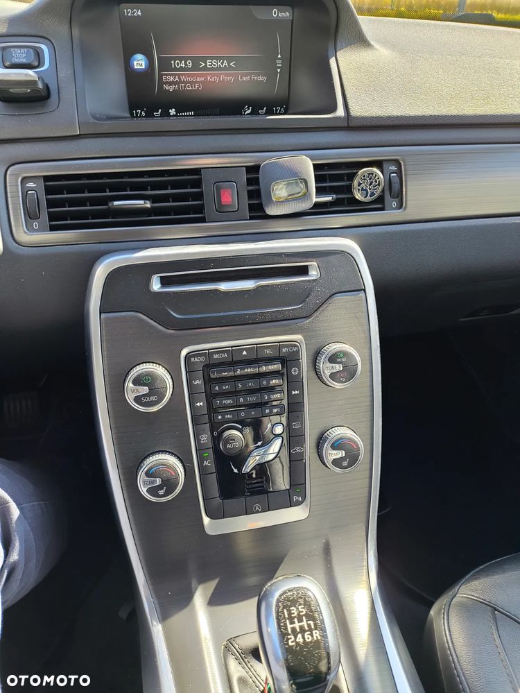 Volvo V70 D3 Drive-E Momentum - 21