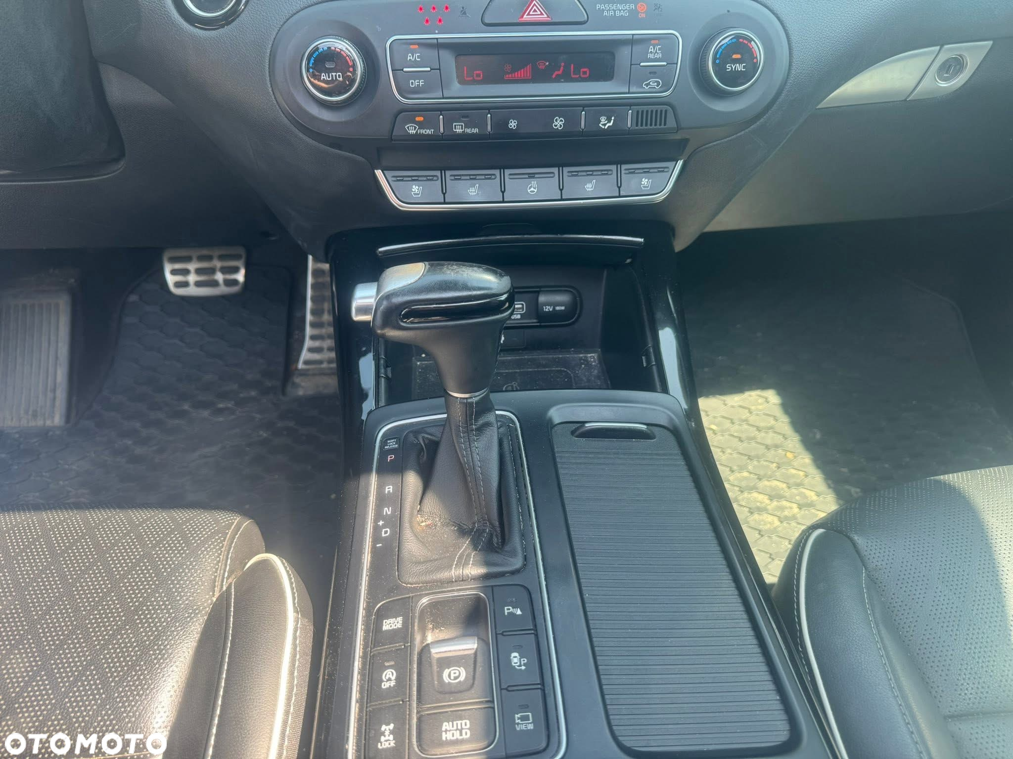 Kia Sorento 2.0 CRDI GT Line - 8