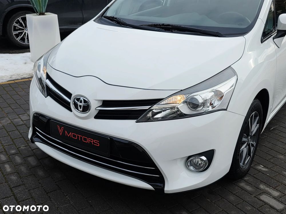 Toyota Verso 1.6 D-4D Premium - 38