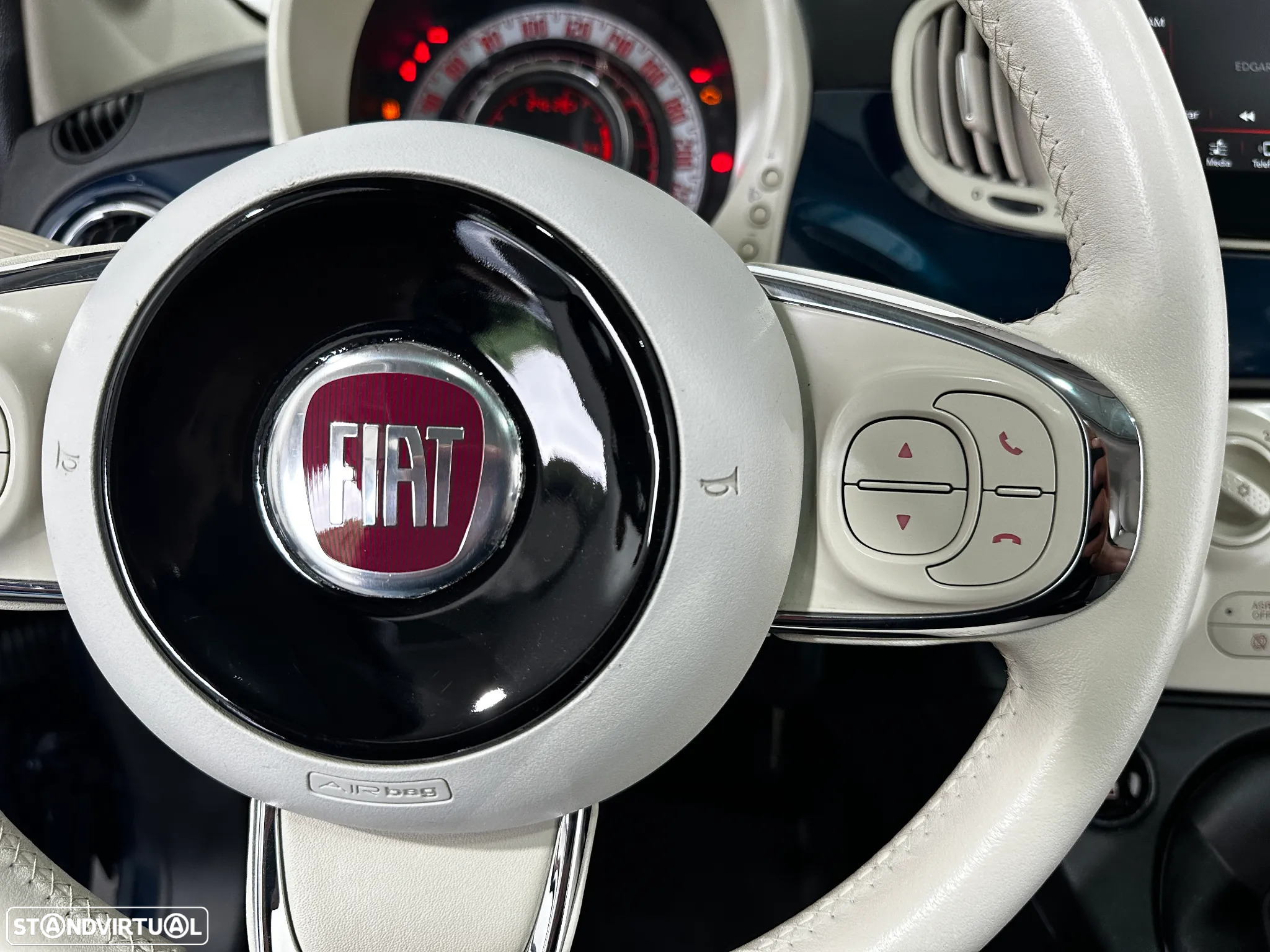 Fiat 500 1.0 Hybrid Lounge - 24