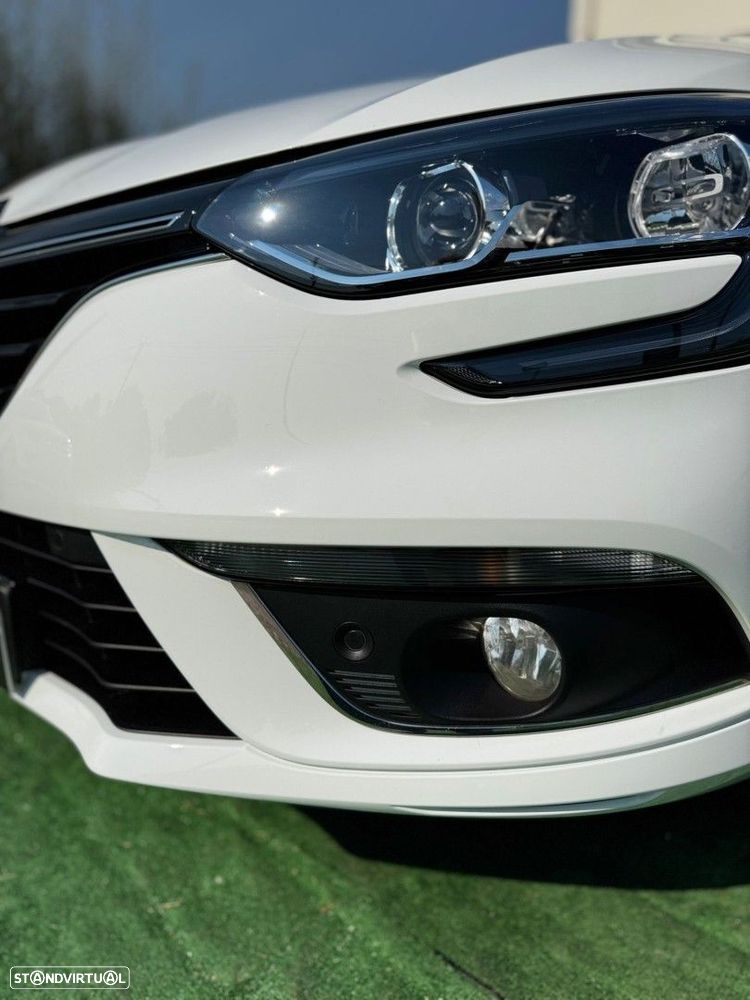 Renault Mégane Sport Tourer 1.5 Blue dCi Zen - 11