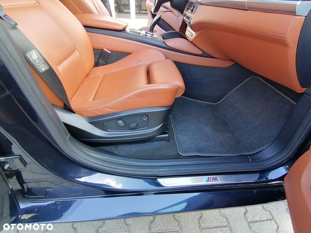 BMW X6M ver-standard - 34