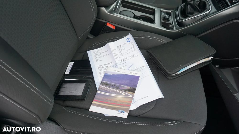 Ford Kuga 1.5 EcoBoost 2WD Trend - 35