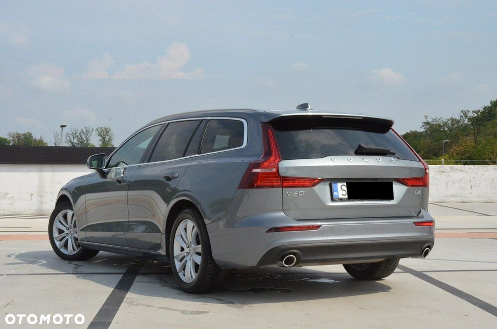 Volvo V60 D4 Geartronic Momentum - 15