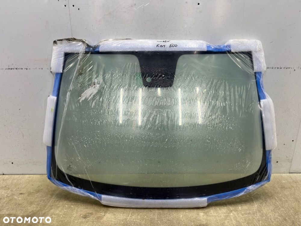 Szyba przednia Fiat 500 Abarth 500 07r.- czołowa z otworem na sensor czujnik NOWA ORYGINALNA - 1