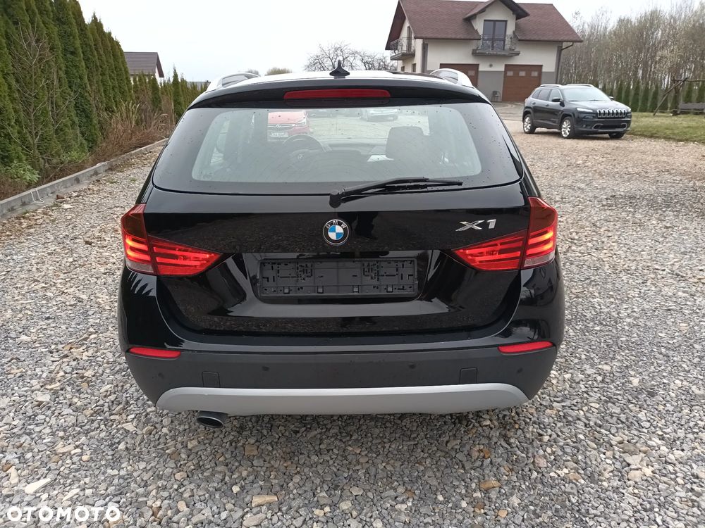 BMW X1 sDrive18i - 8