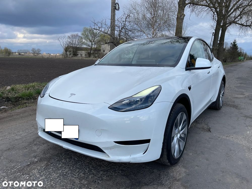 Tesla Model Y Standard - 28