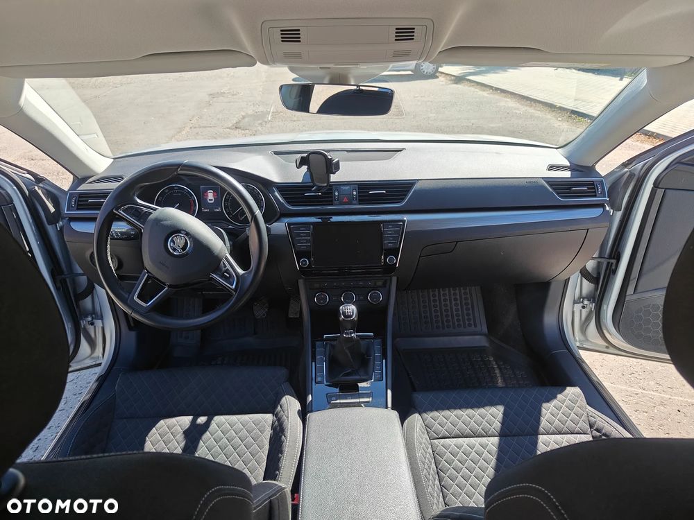 Skoda Superb 1.8 TSI Style - 20