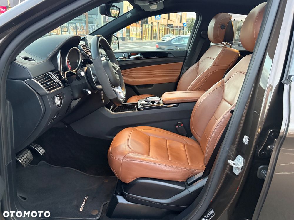 Mercedes-Benz GLE AMG 43 4-Matic - 25