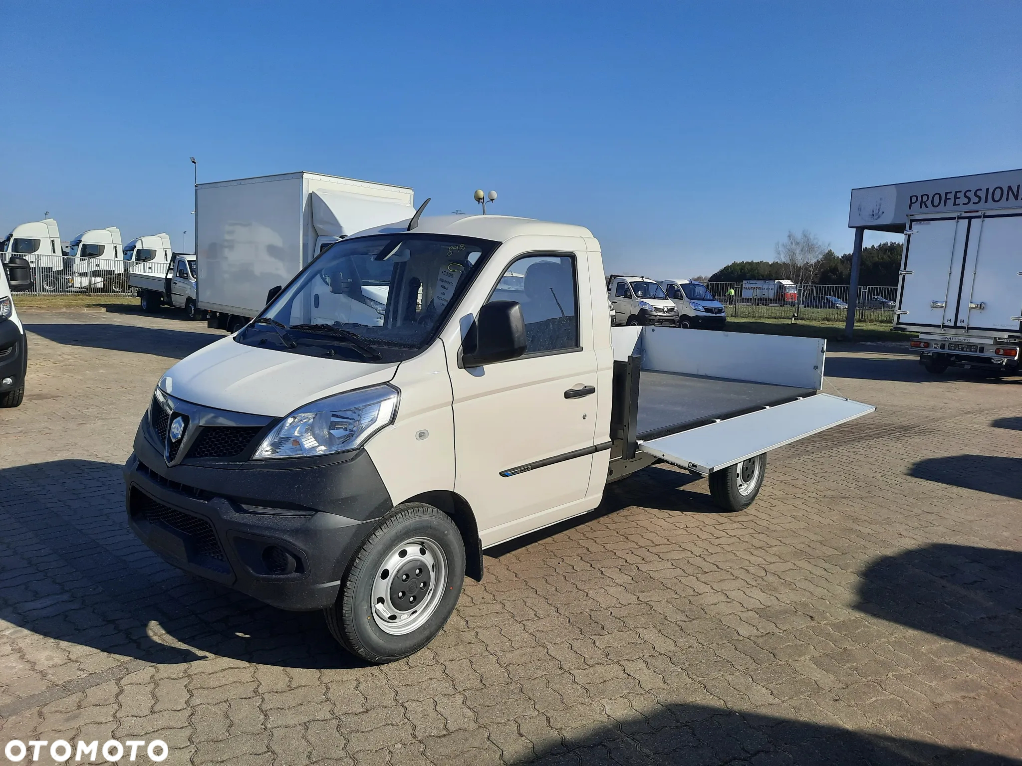 Piaggio Porter NP6 - 12