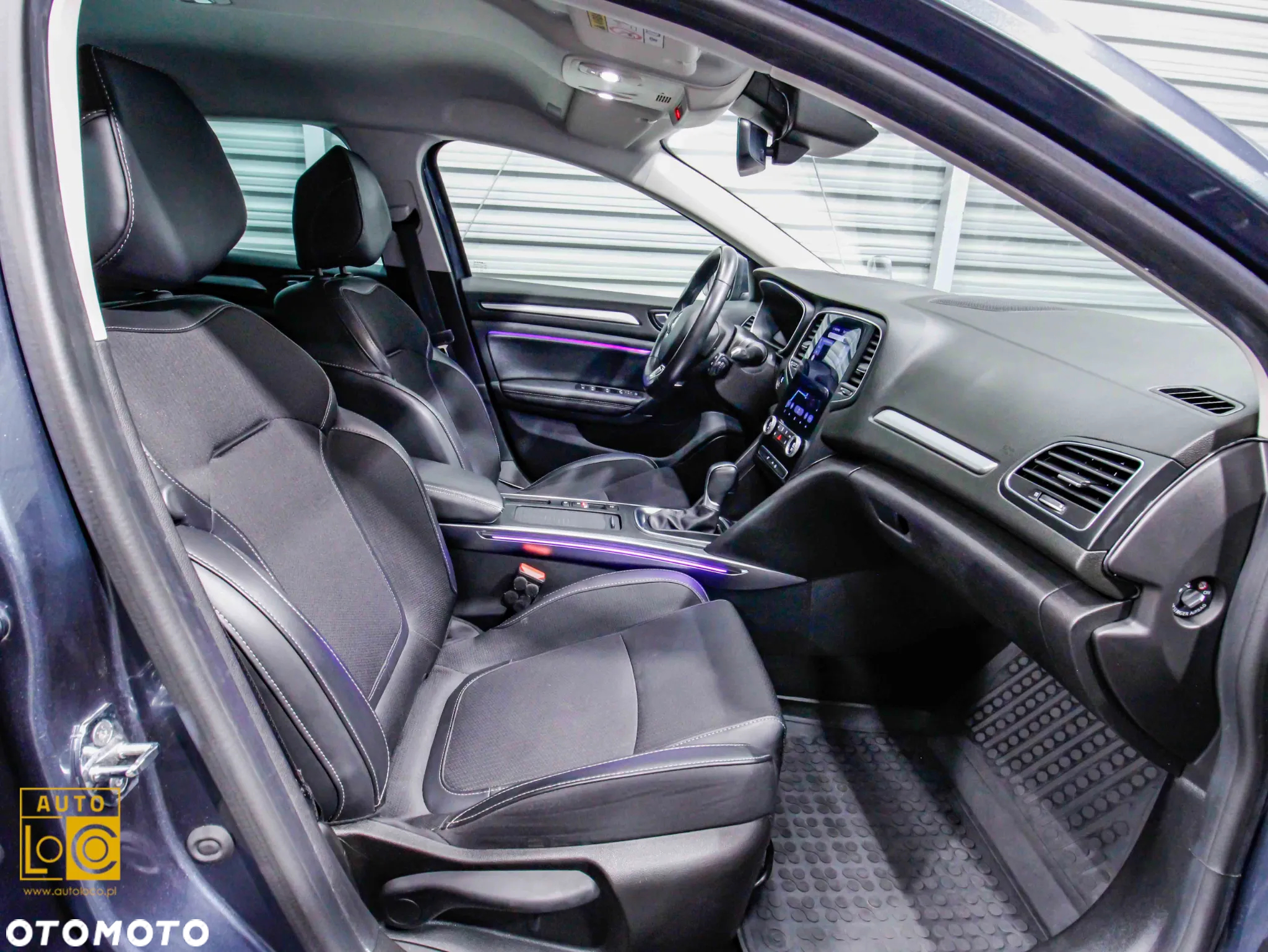 Renault Megane 1.3 TCe FAP Equilibre EDC - 10