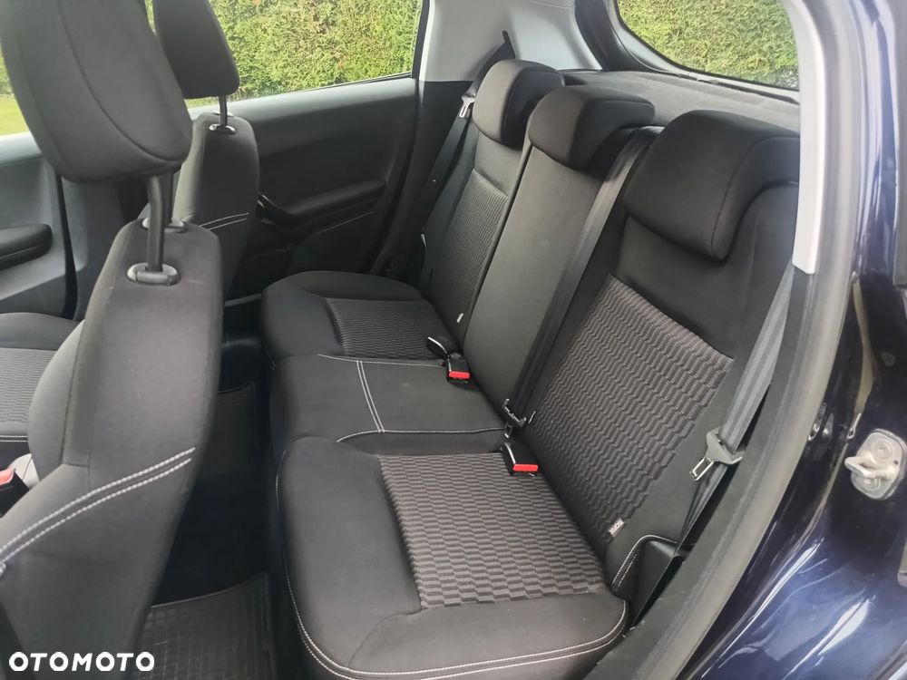 Peugeot 208 BlueHDi 100 Active - 15