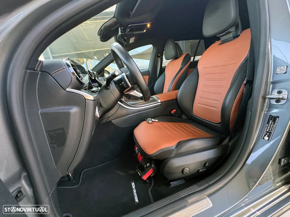 Mercedes-Benz C 300 e AMG Line - 24