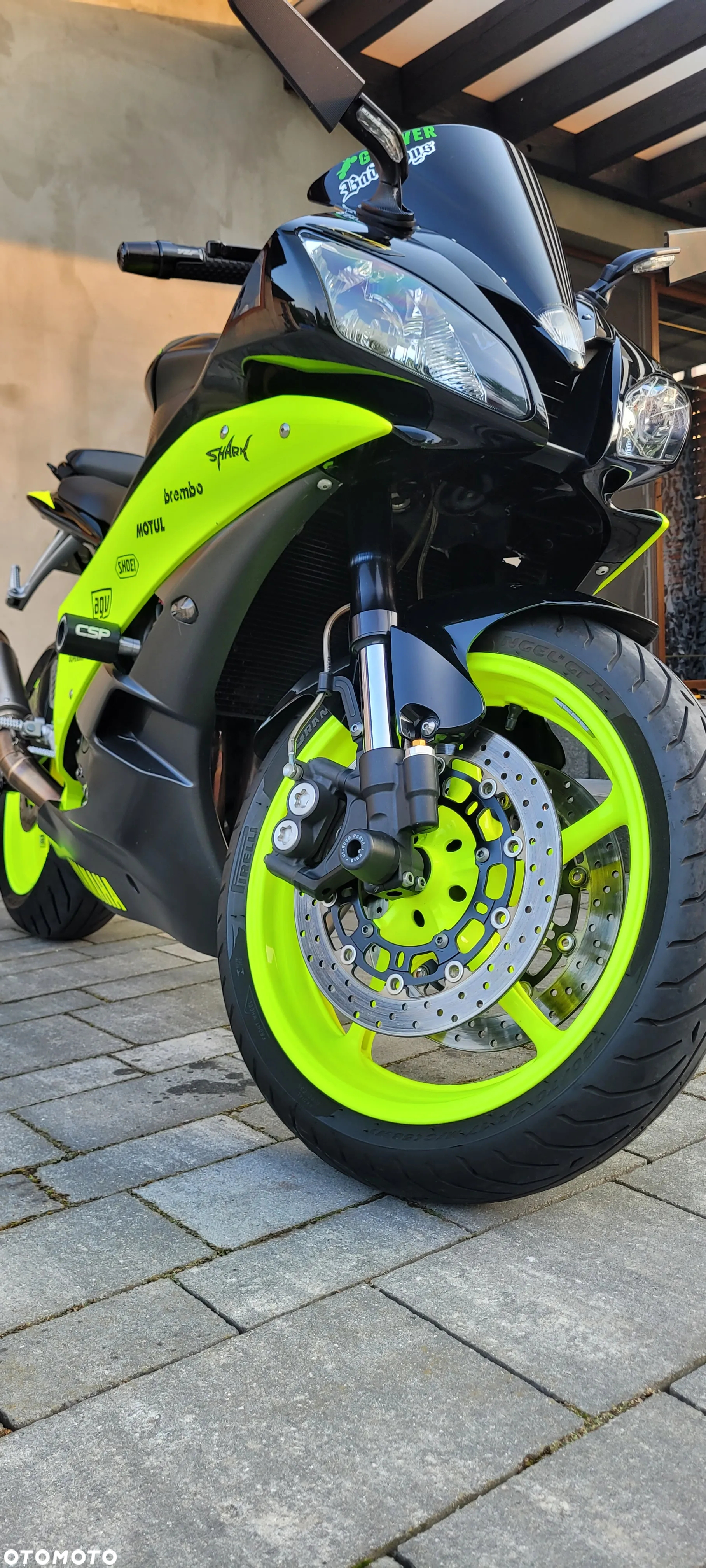 Yamaha R6 - 11