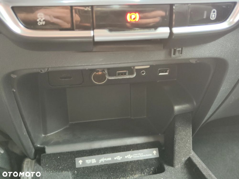 Citroën C4 Grand Picasso 1.6 e-HDi Exclusive - 21