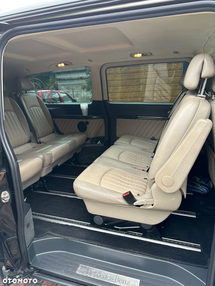 Mercedes-Benz Viano - 12