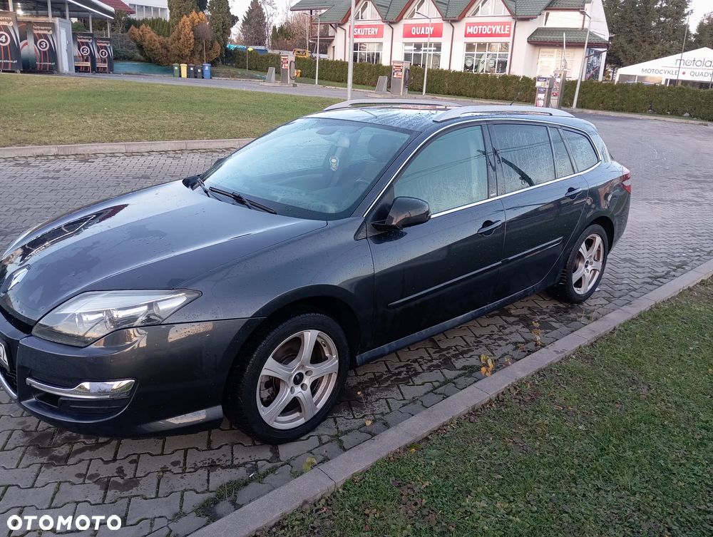 Renault Laguna dCi 150 FAP Start-Stop Dynamique - 2
