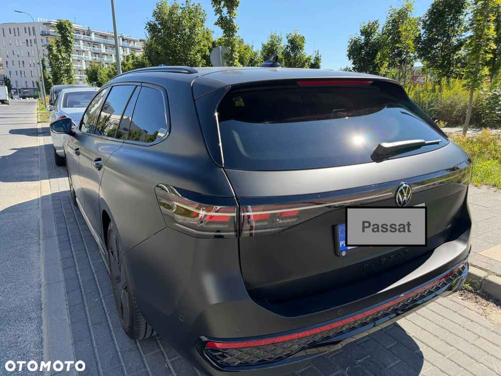 Volkswagen Passat - 9