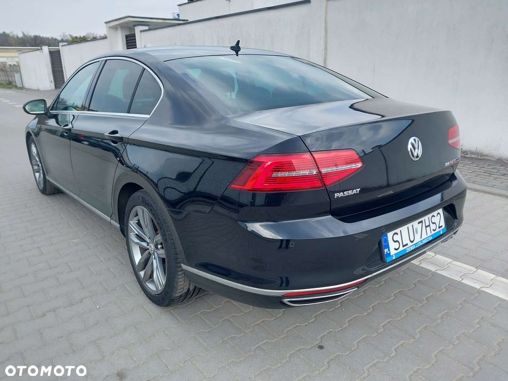 Volkswagen Passat 2.0 TDI Bi-Turbo BMT 4Mot Highline DSG - 4