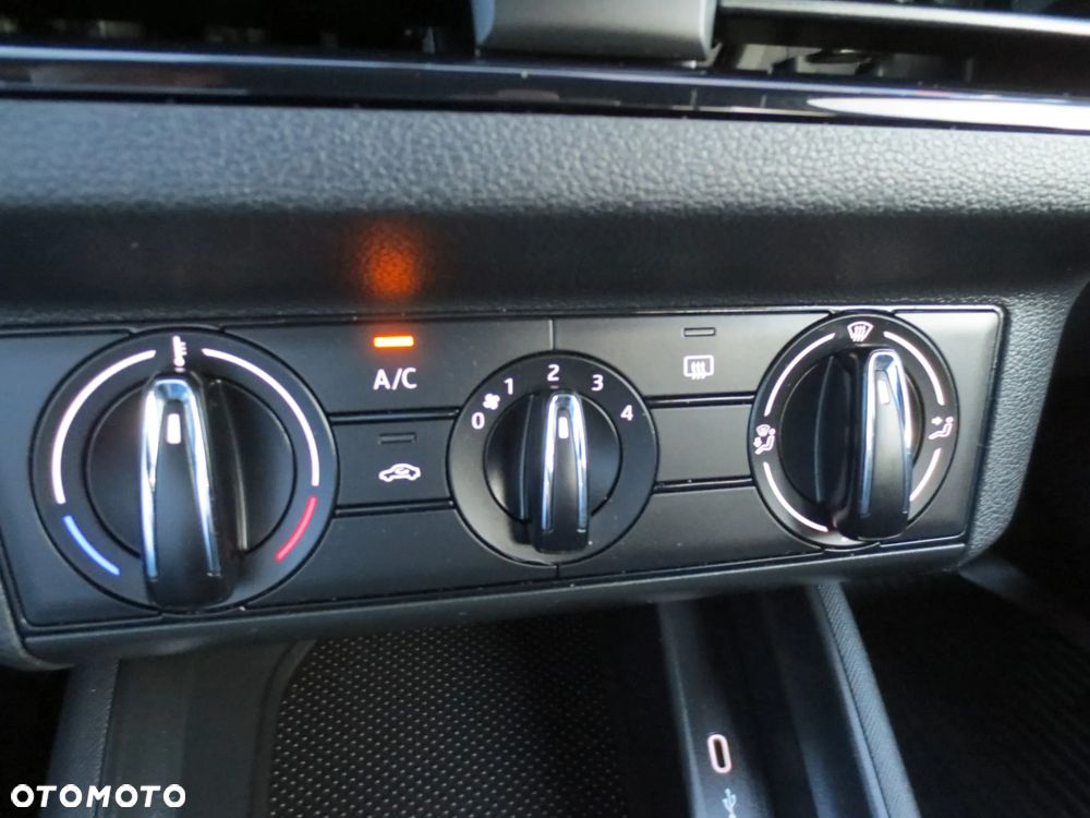 Skoda Scala - 38