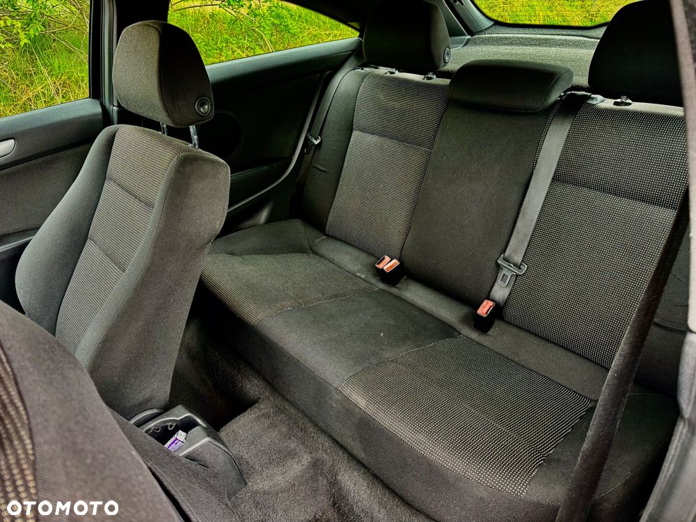 Opel Astra 1.8 - 13