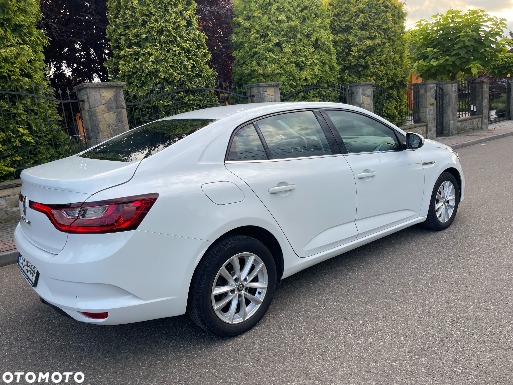 Renault Megane 1.2 Energy TCe Intens EDC - 10