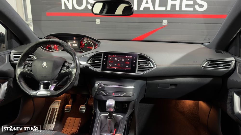 Peugeot 308 PureTech 130 Stop & Start GT-Line Edition - 17