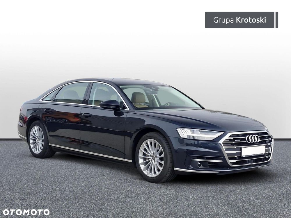 Audi A8 - 8