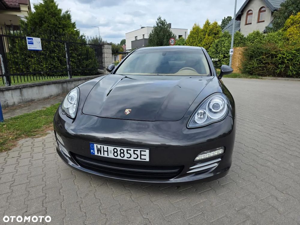 Porsche Panamera 4 PDK - 3