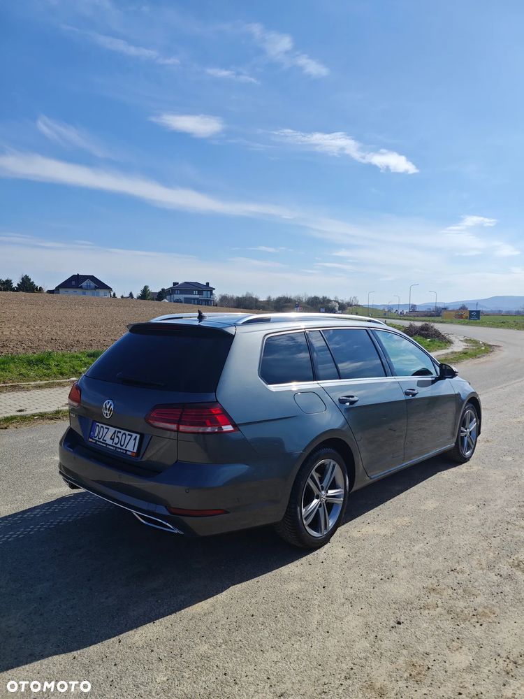 Volkswagen Golf 1.5 TSI ACT OPF DSG Highline - 2