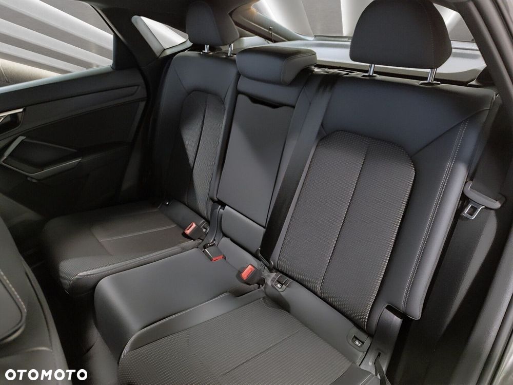 Audi Q3 Sportback - 17