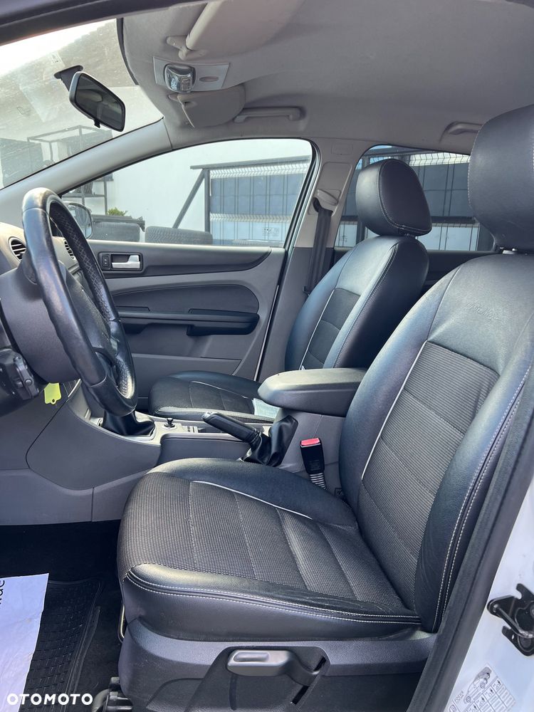 Ford Focus 1.8 Style - 5