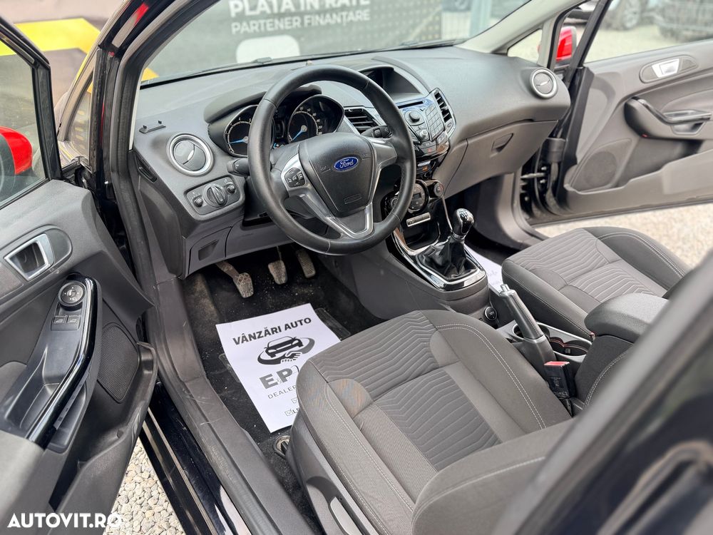 Ford Fiesta 1.0 EcoBoost Titanium - 9