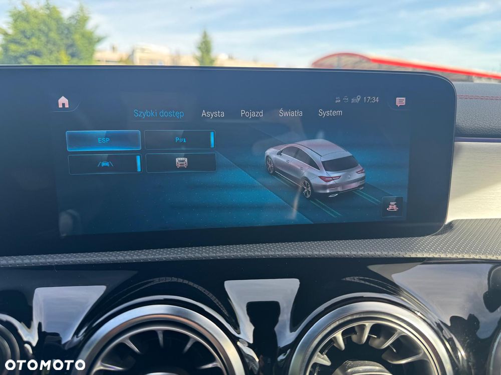 Mercedes-Benz CLA 180 AMG Line 7G-DCT - 19