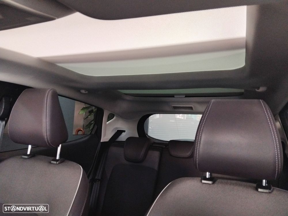 Ford Fiesta 1.0 EcoBoost Vignale - 19