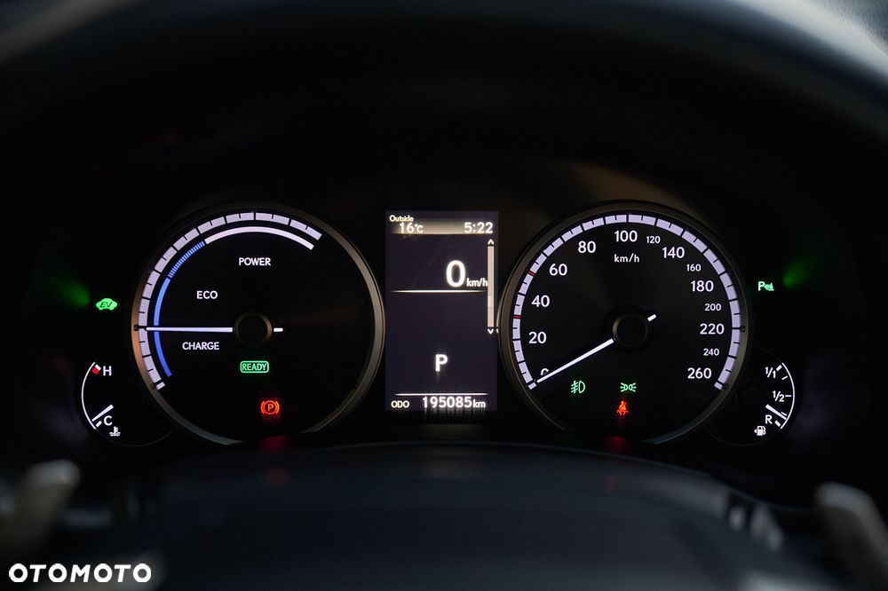 Lexus NX 300h F Sport AWD - 33