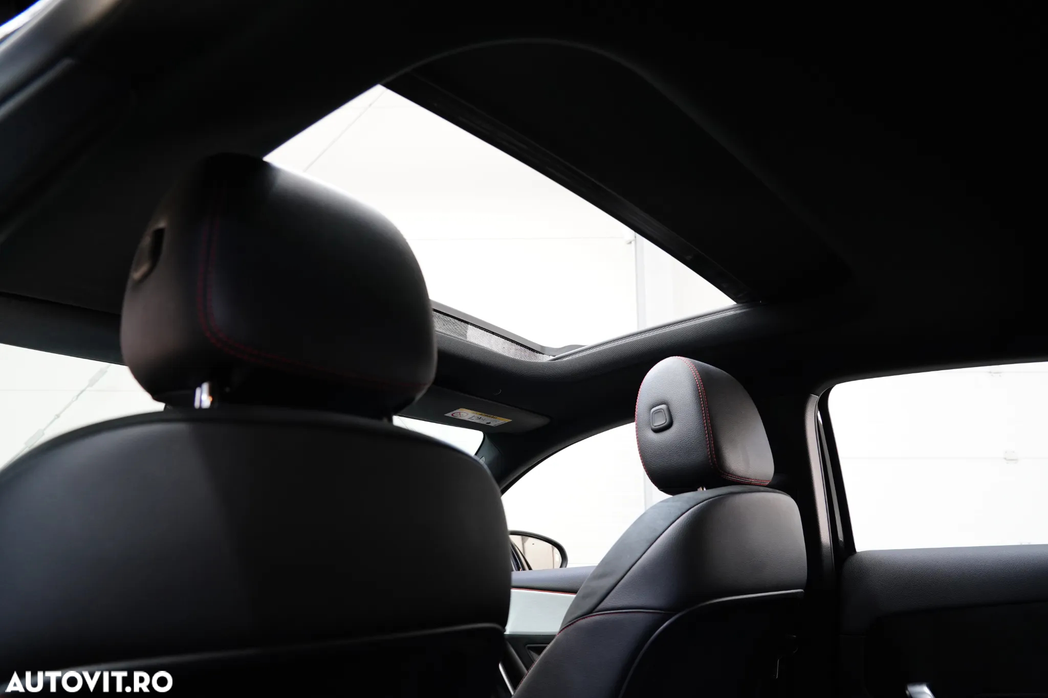 Mercedes-Benz A 180 7G-DCT AMG Line - 15