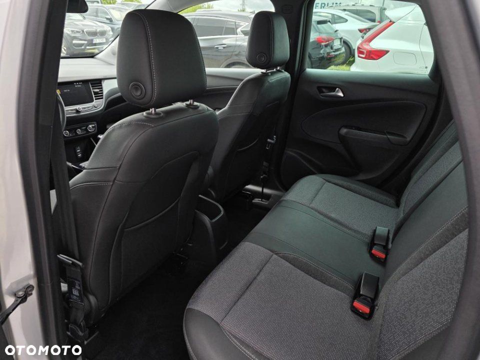 Opel Crossland X - 2