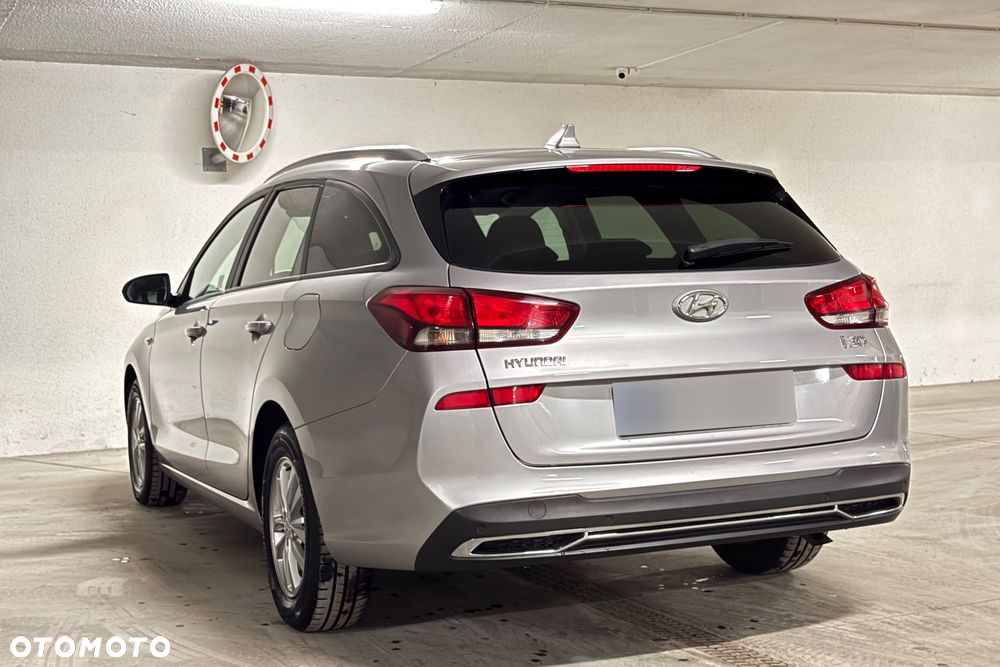 Hyundai i30 1.0 T-GDI Modern - 21