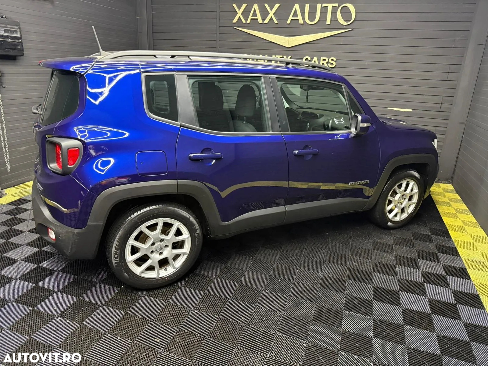 Jeep Renegade 1.0 Turbo 4x2 M6 Longitude - 13
