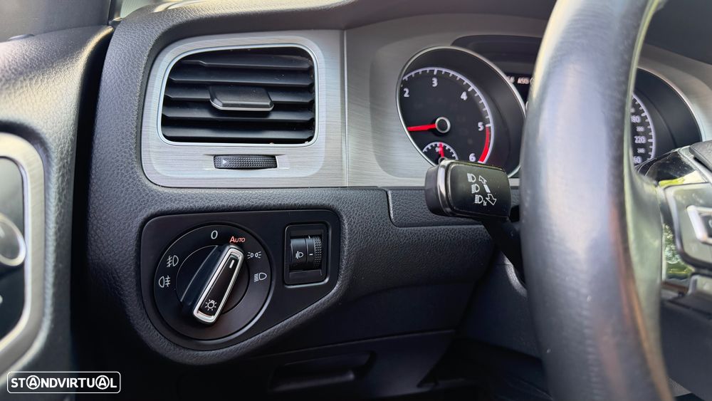 VW Golf 1.6 TDi GPS Edition DSG - 16