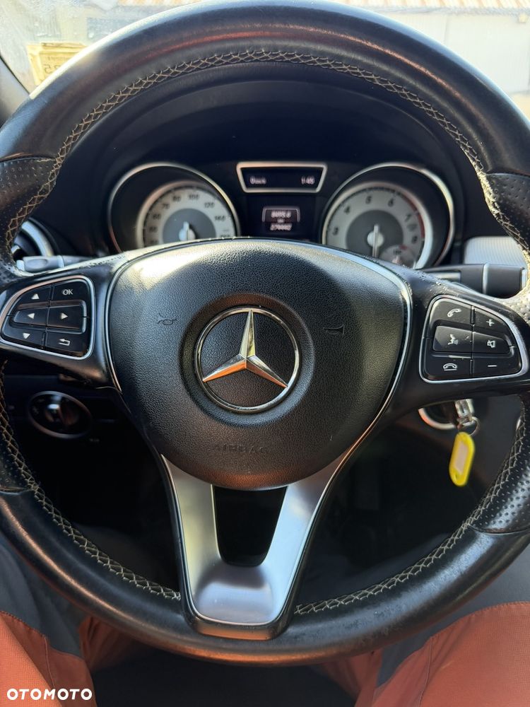 Mercedes-Benz CLA - 16