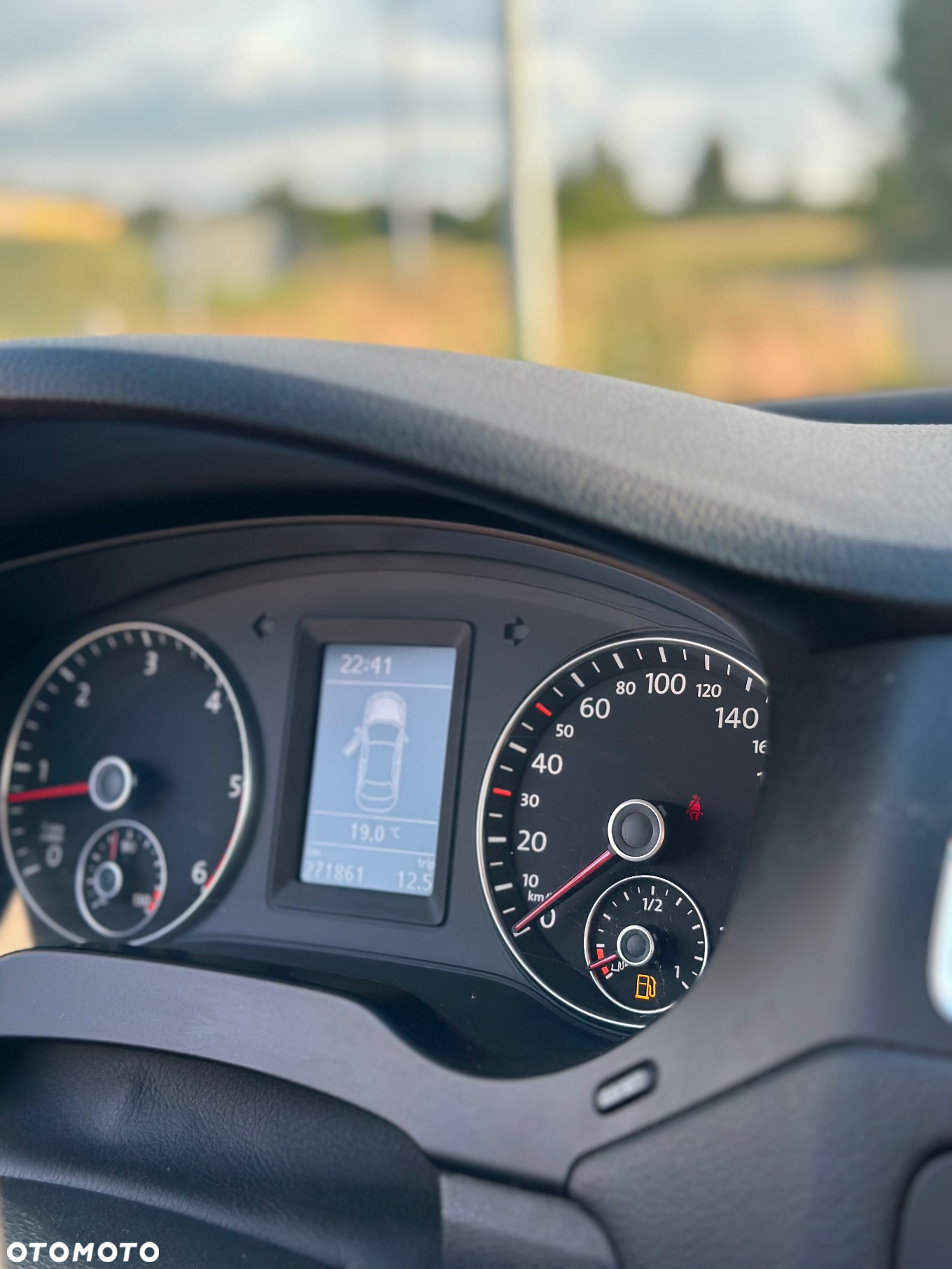 Volkswagen Jetta 1.6 TDI Highline - 27