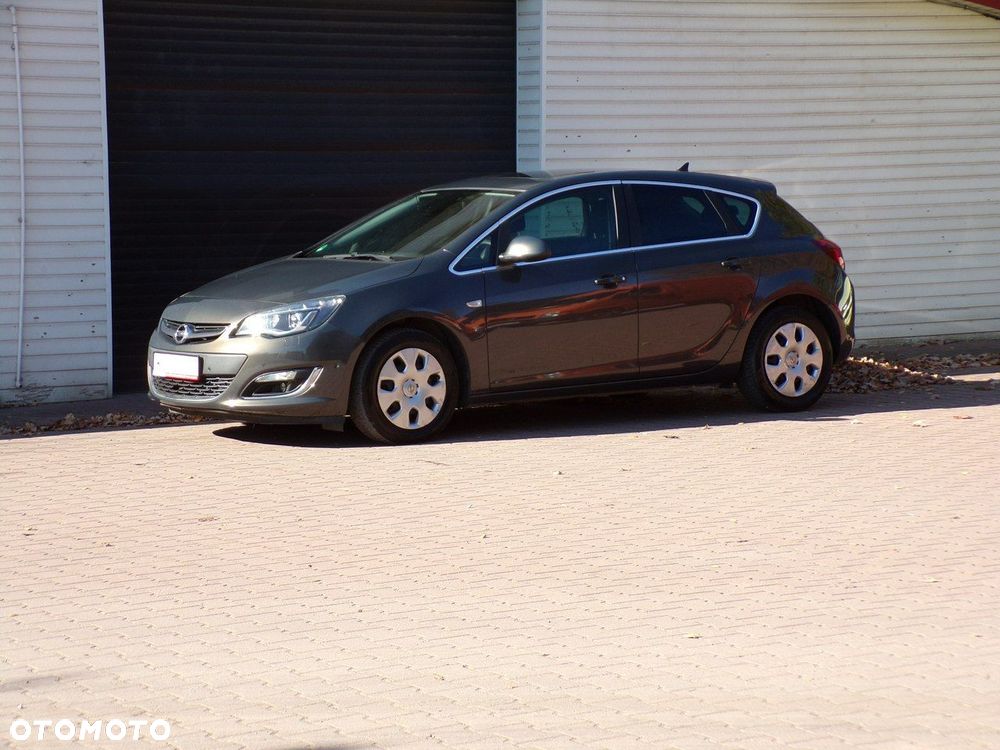 Opel Astra - 9