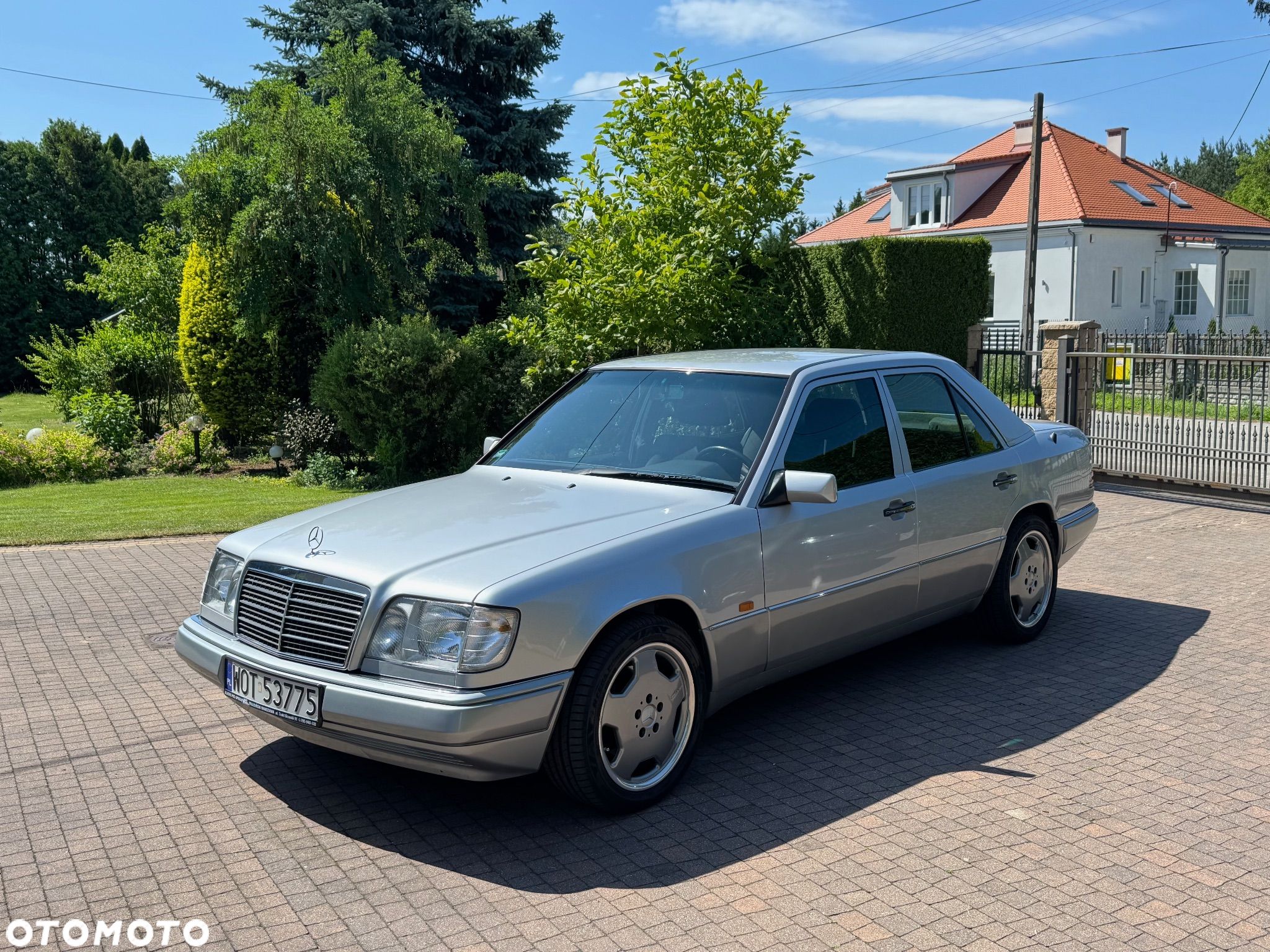 Mercedes-Benz Klasa E - 1