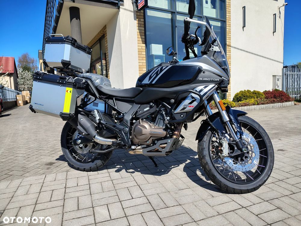 QJMOTOR SRT 600SX - 1
