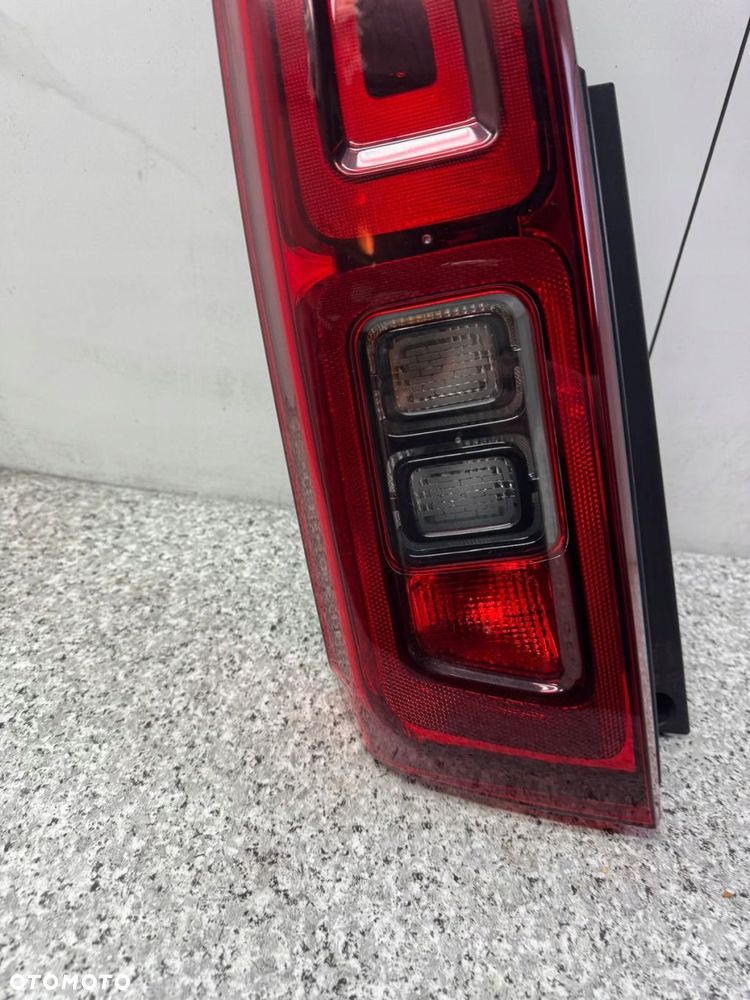 lampa lewy tył combo e iv 2019-2024 9819427380 berlingo proace - 10