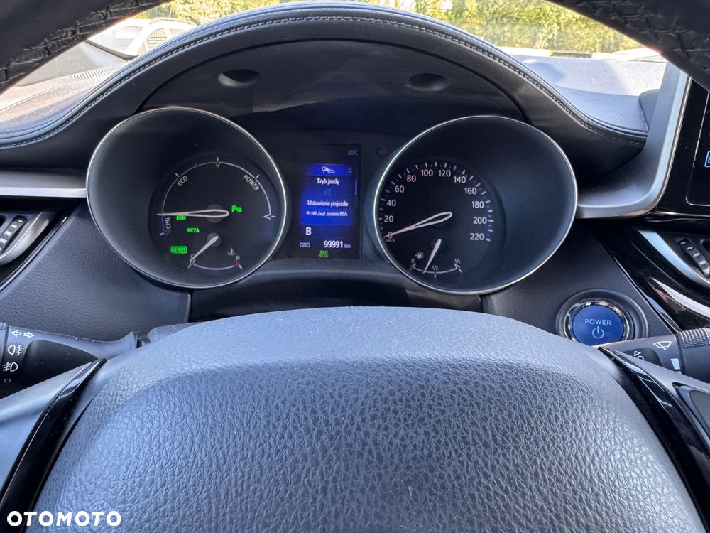 Toyota C-HR - 33