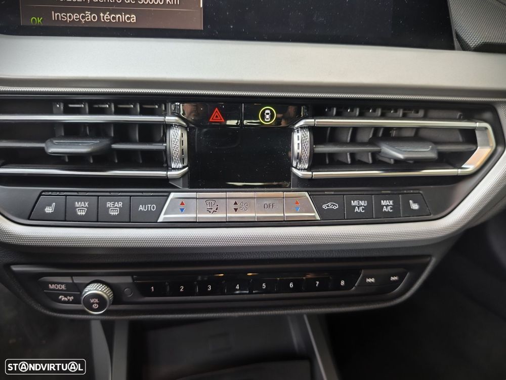 BMW 116 i Line Luxury - 19