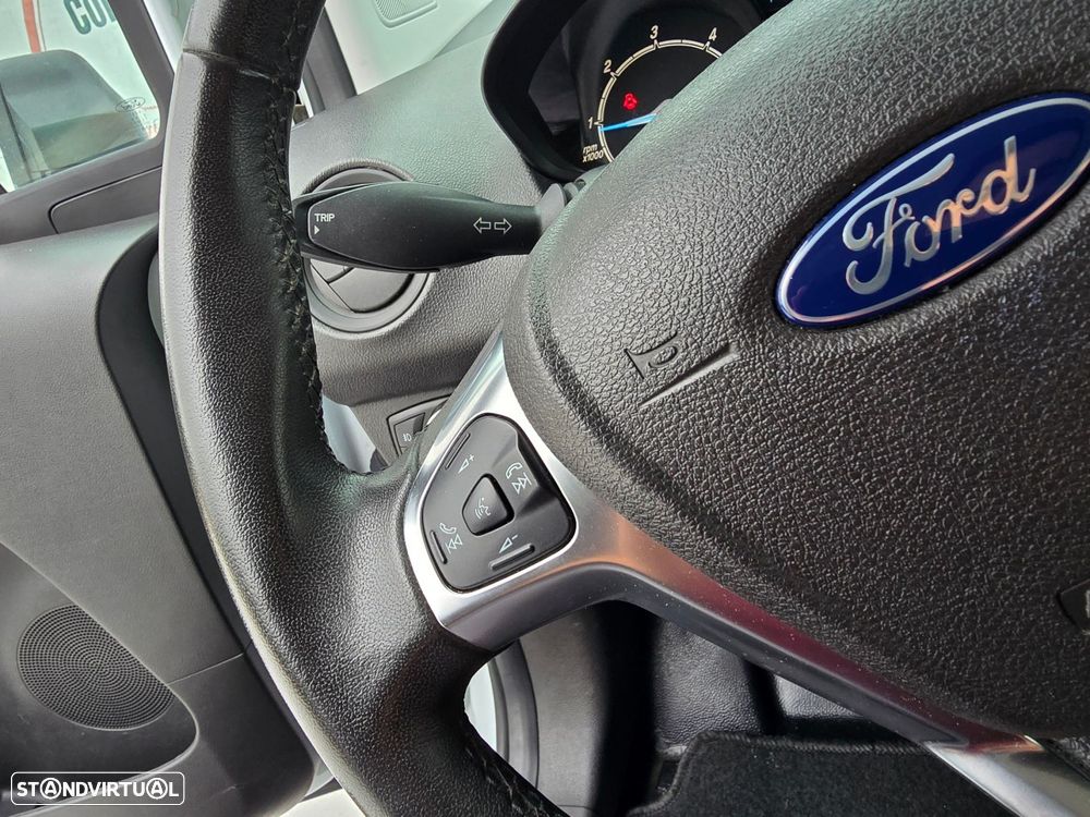 Ford Transit Courier 1.5 TDCi Trend - 28